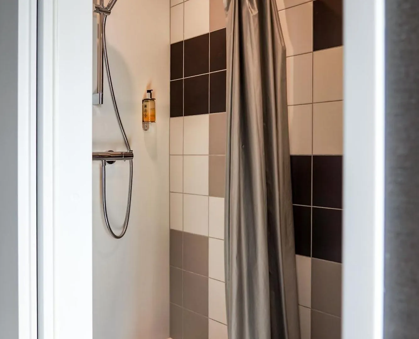 Easy One Premium Art Aparthotel Krakow