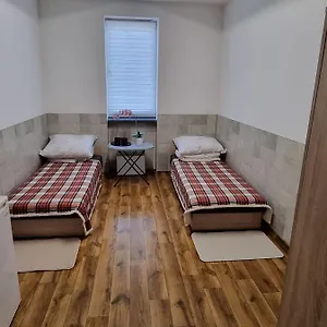 https://hostel-rakoniewicka.poznan-hotels.com