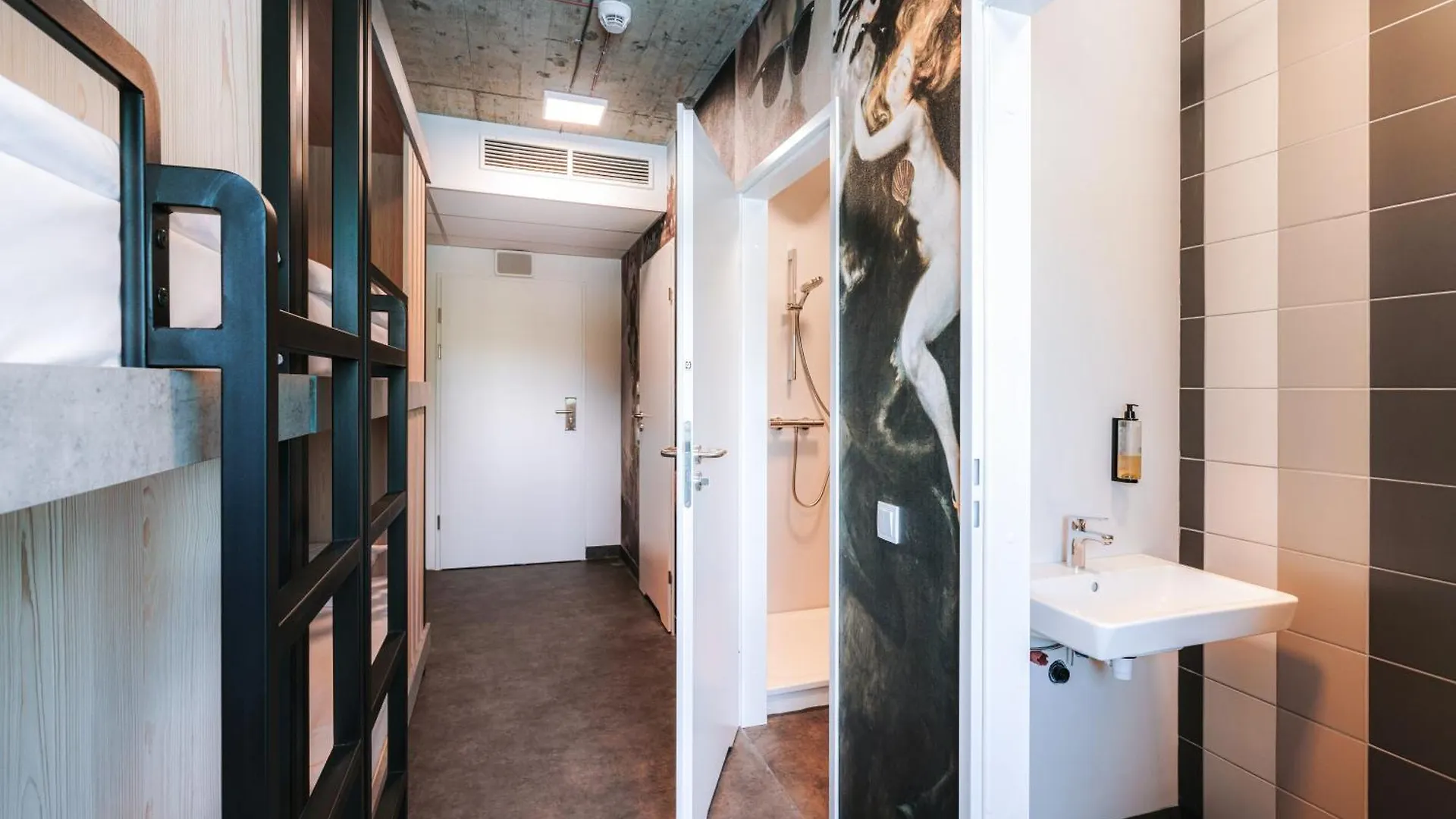 Easy One Premium Art Aparthotel Krakow