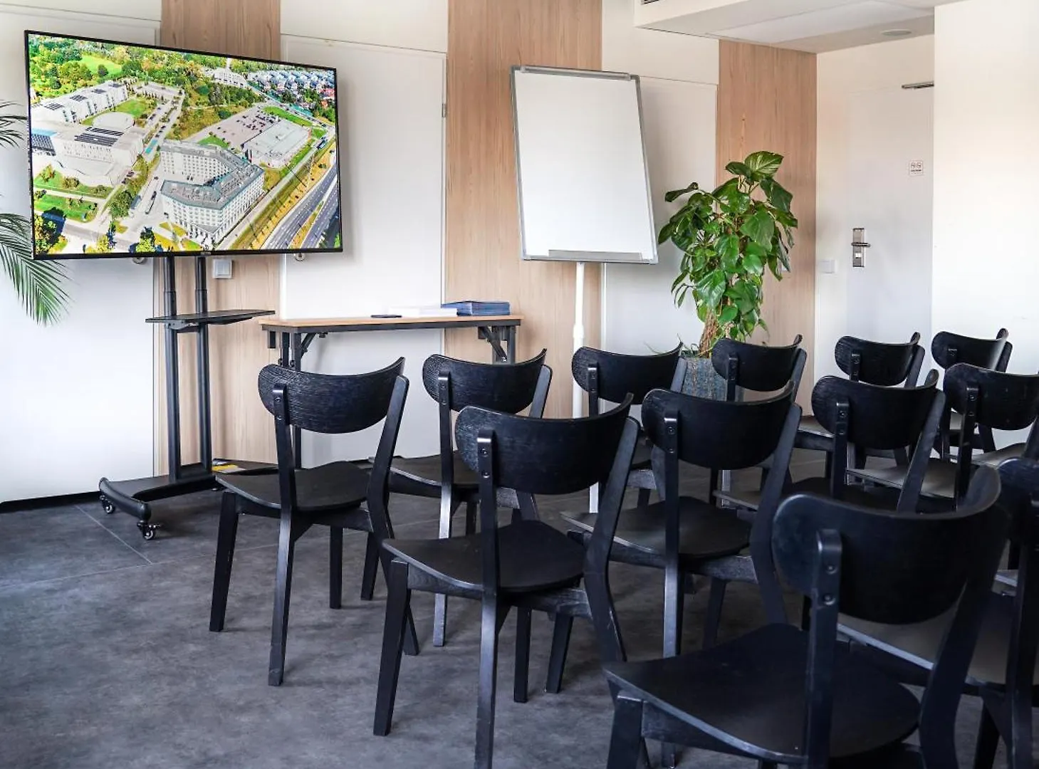 Easy One Premium Art Aparthotel Krakow