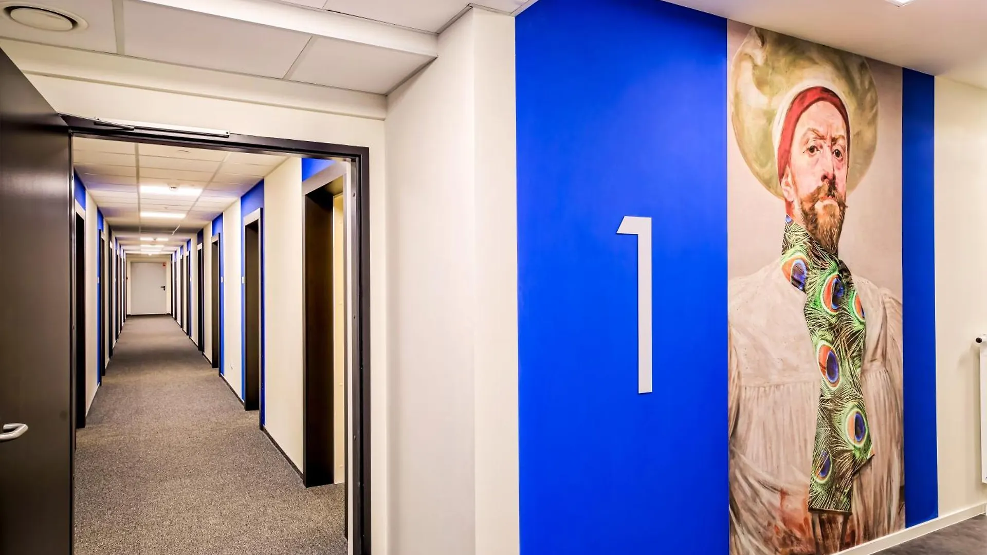 Easy One Premium Art Aparthotel Krakow Poland